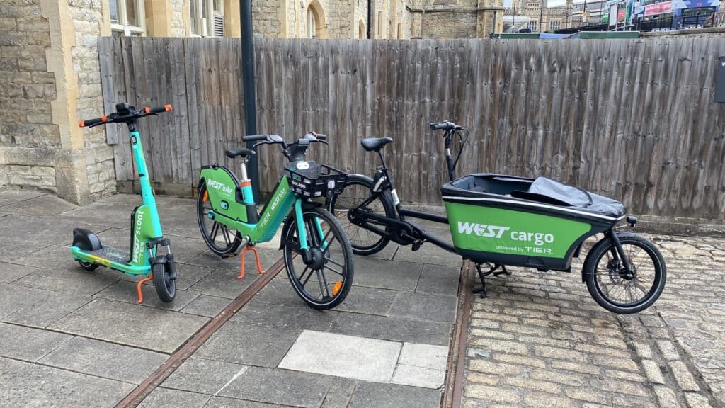 Electric store bike hire